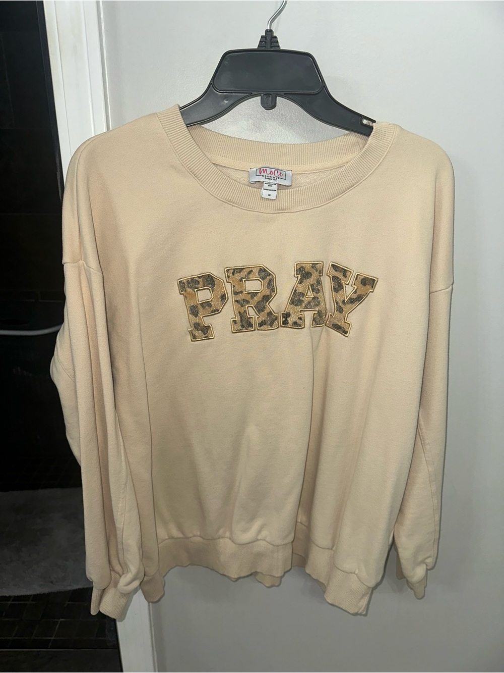 Cream "PRAY" Appliqué Sweatshirt